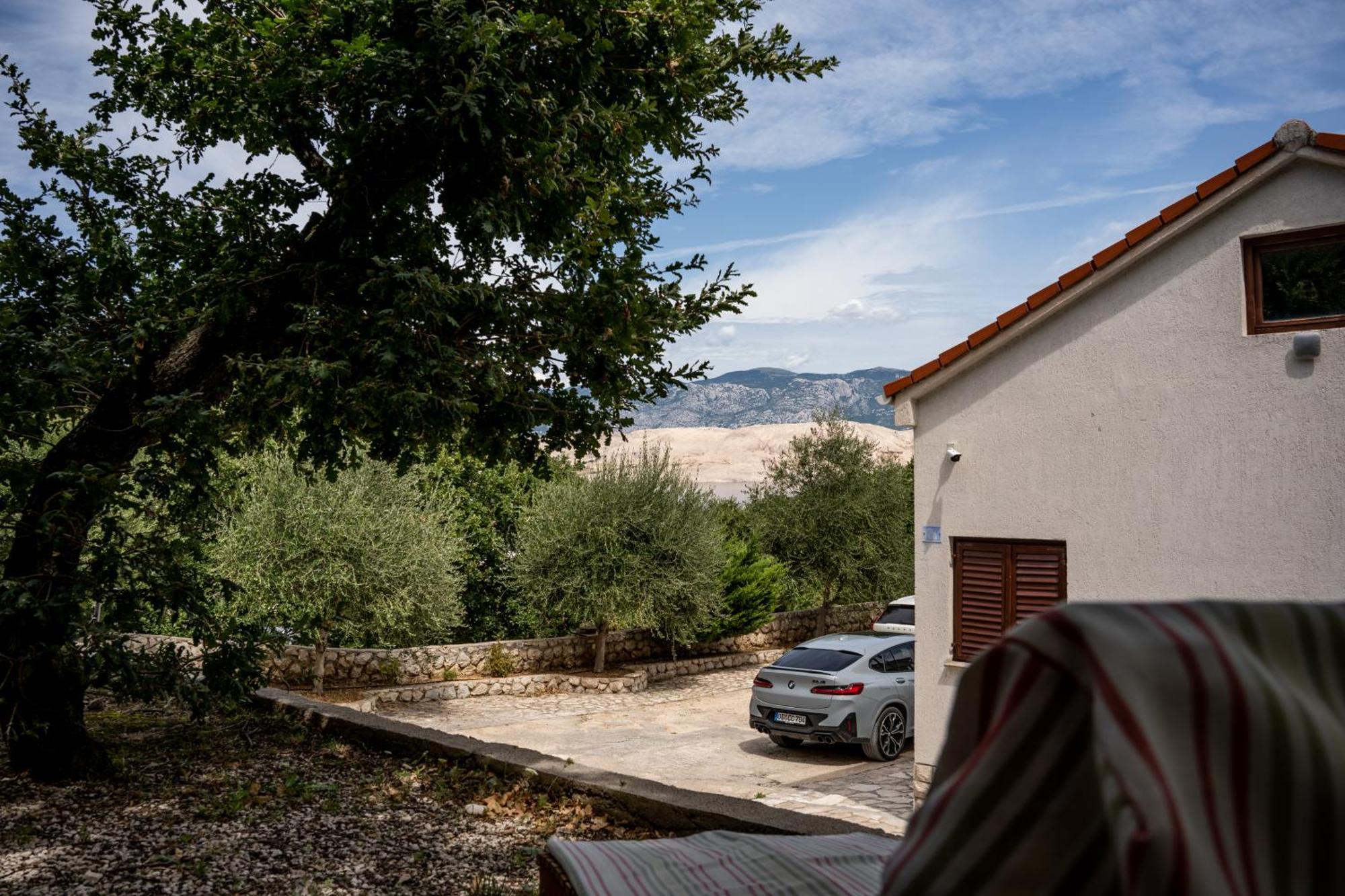 Villa Pag Dubrava Relax With Pool Bosana Bagian luar foto