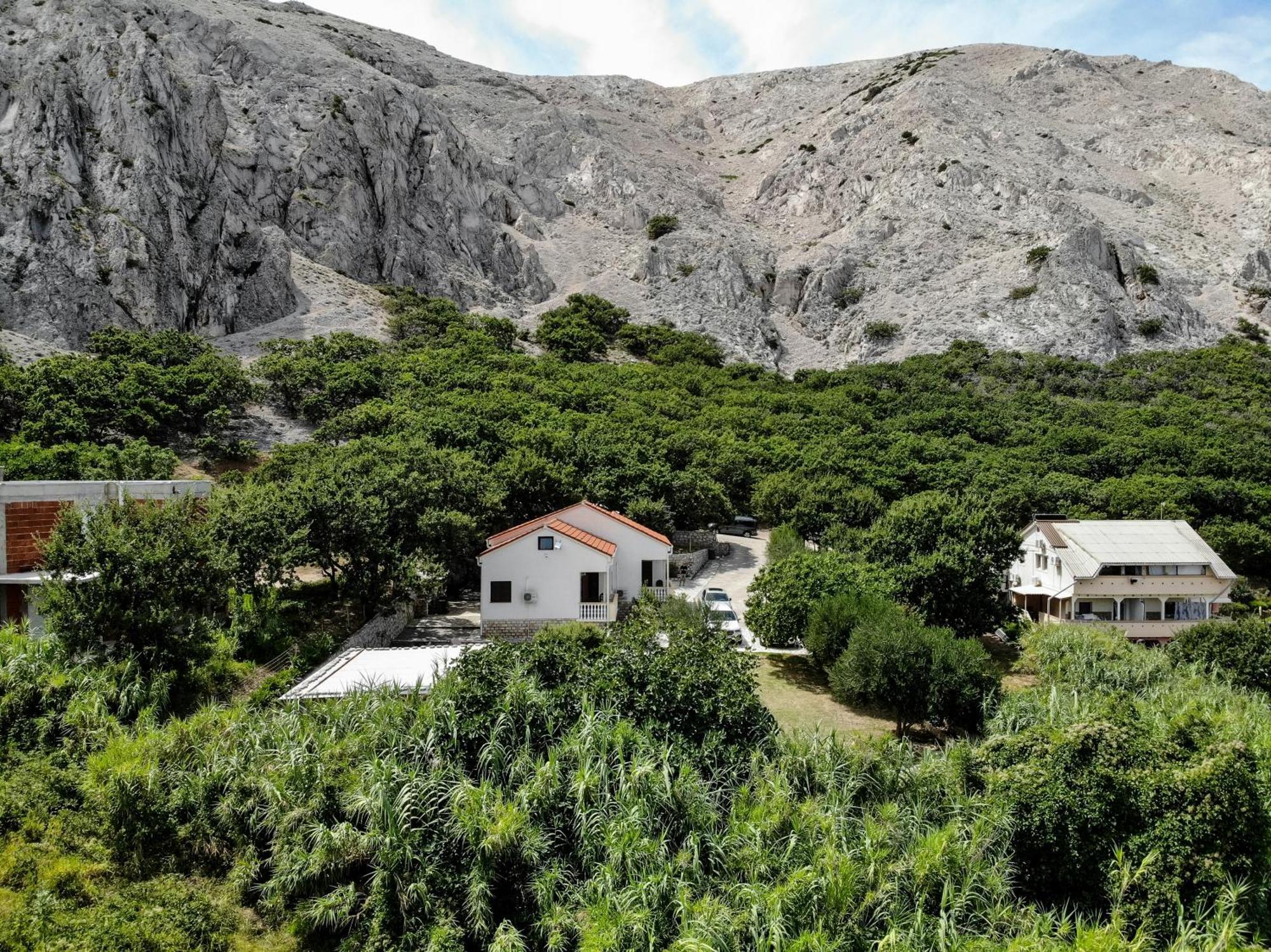 Villa Pag Dubrava Relax With Pool Bosana Bagian luar foto